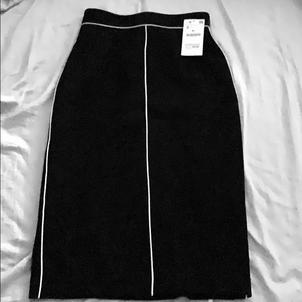 Navy midi pencil skirt